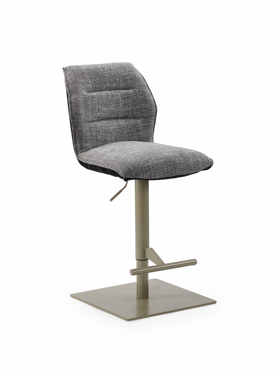 Naber Livaro C, Hocker