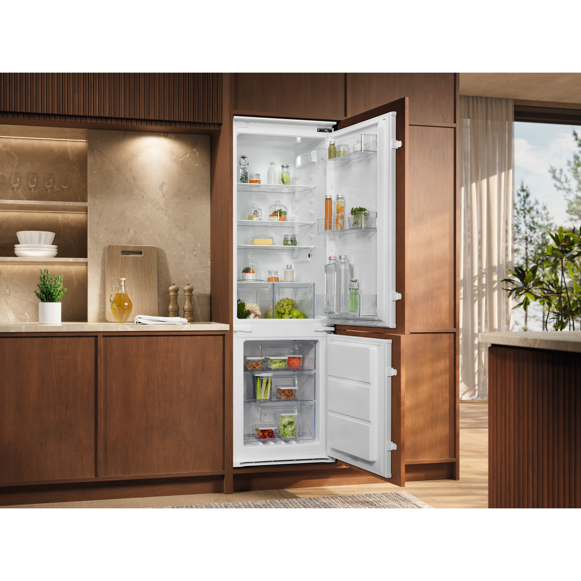 Electrolux LNT6NE18S1 Kühl- / Gefrierkombination